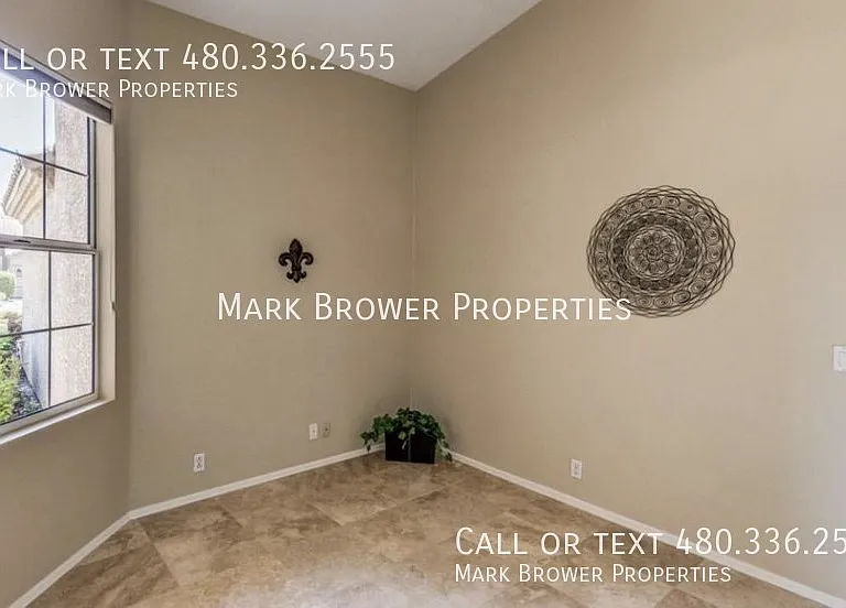6082 W Dublin Ln — Photo 4