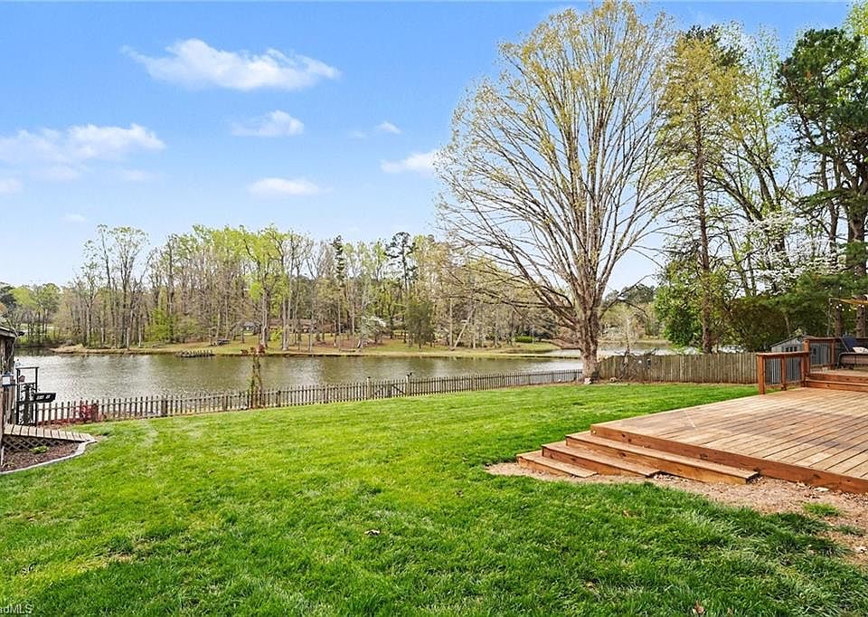 1st image of 4401 Brookhaven Dr