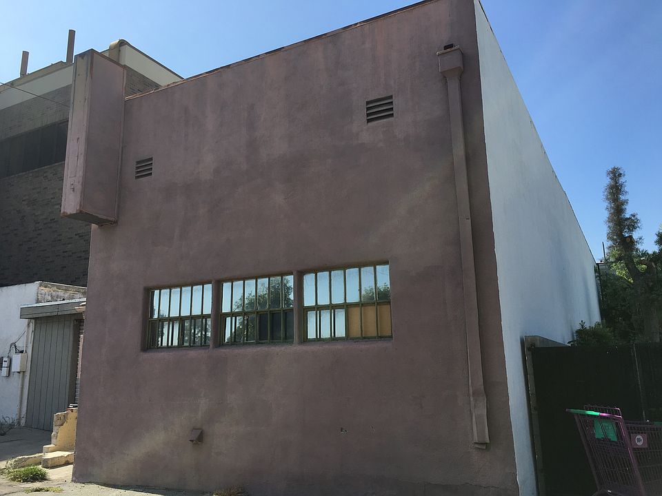 1st image of 9720 Las Tunas Dr