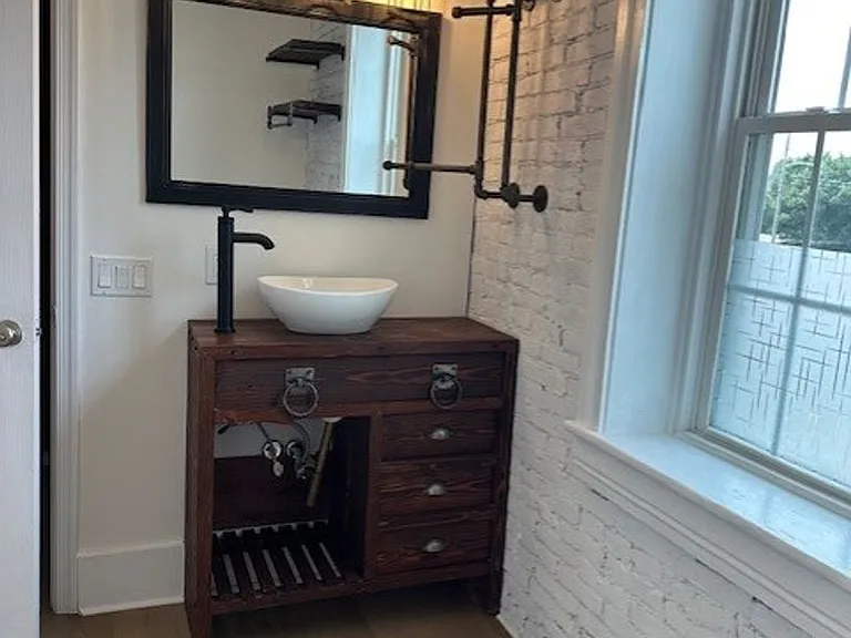 414 E Main St #2 — Photo 10