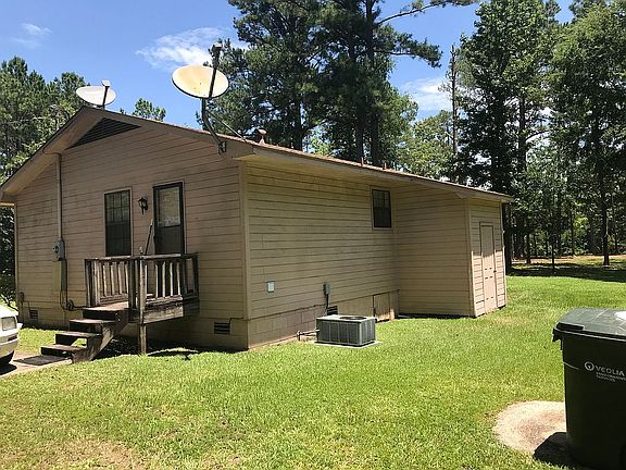 2nd image of 1285 Shady Ln
