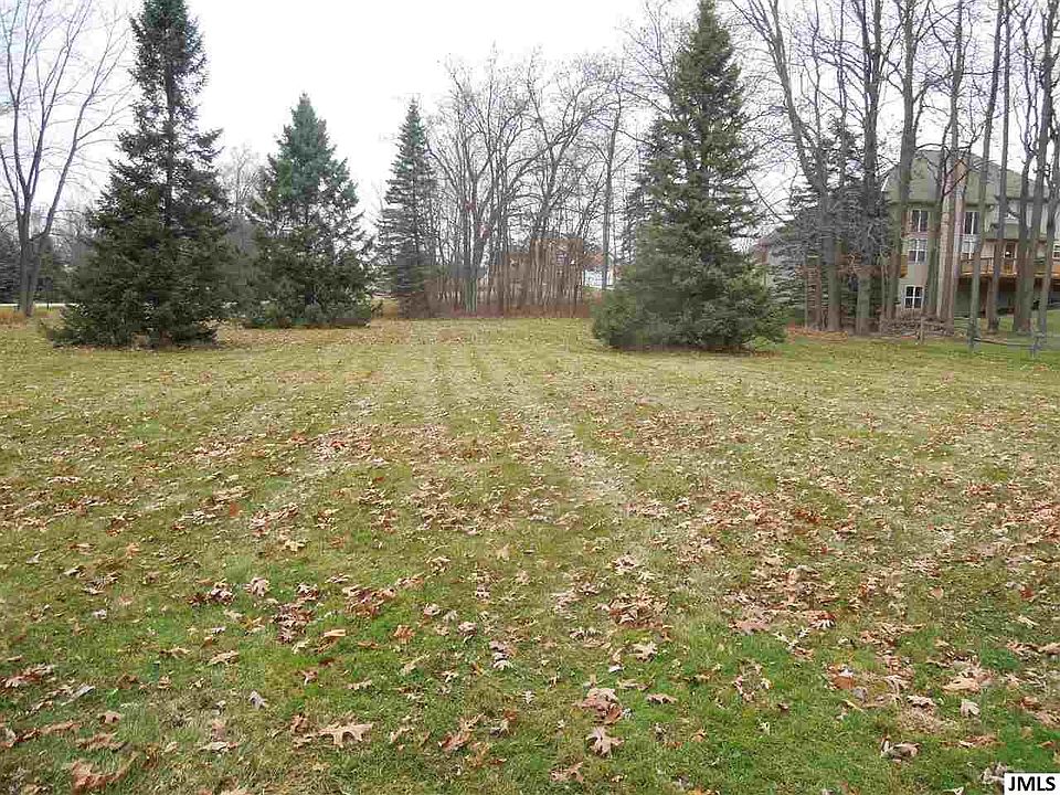 2nd image of 1891 Suncrest Dr