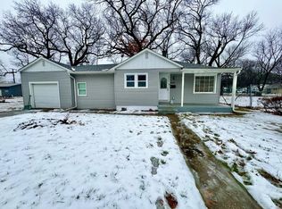 609 E 29th Ave, Lake Station, IN 46405