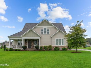 3174 Emery Dr, Greenville, NC 27858