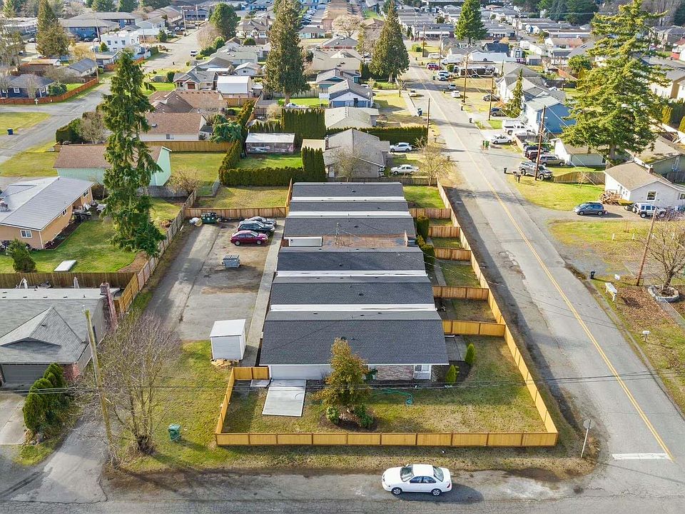 1st image of 4900 74th Pl NE #2
