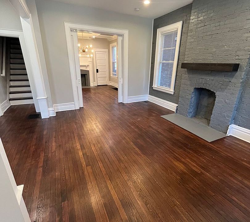 1st image of 1702-1704 Bryden Rd
