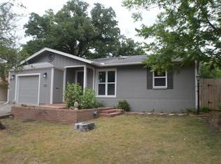 805 Bluebonnet Dr, Kerrville, TX 78028
