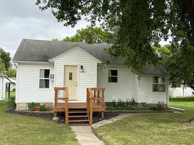 1st image of 1208 15th St