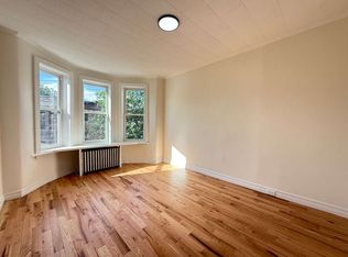 6088 67th Ave FLOOR 2, Ridgewood, NY 11385