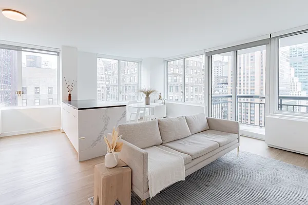 Rented by Greystar | media 3