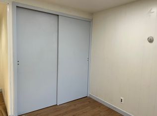 5924 164th St APT 1, Fresh Meadows, NY