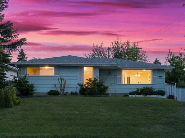 7035 N Huntercrest Rd NW, Calgary, AB T2K 4J9