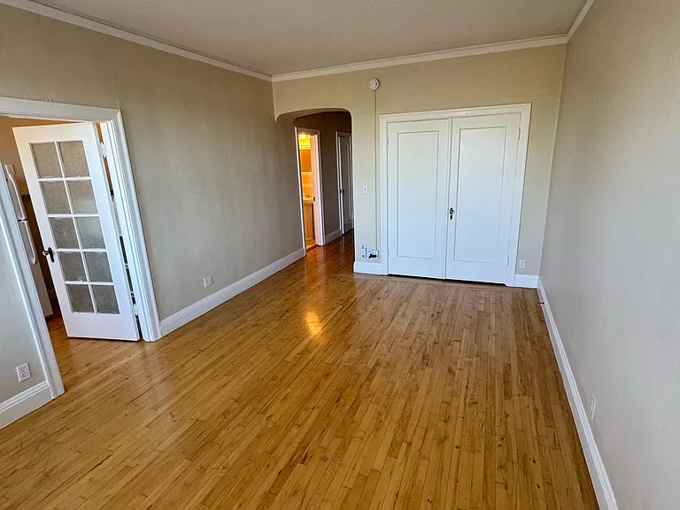 Picardo Arms Apartments — Photo 7