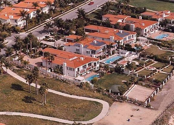 4th image of 6490 Sea Cove Dr