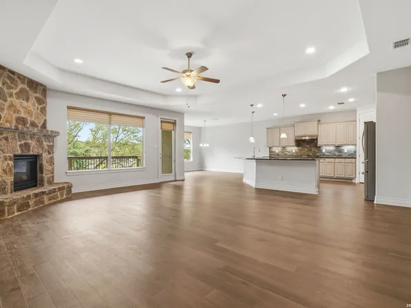 1719 Alpine Cir, San Antonio, TX 78248