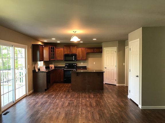 5th image of 123 Kittochtinny Dr