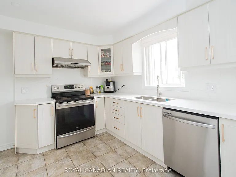78 Peachwood Cres #13 — Photo 9