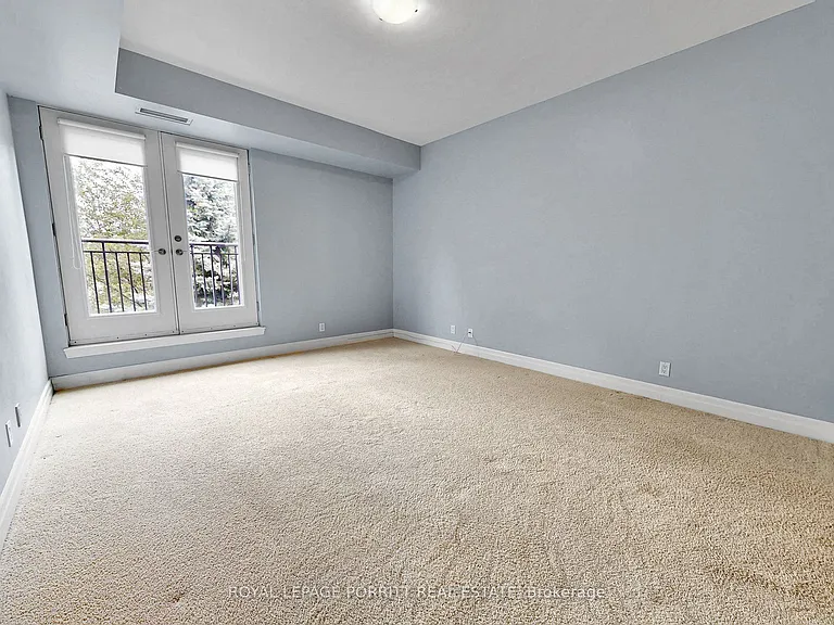 9 Burnhamthorpe Cres #309 — Photo 24