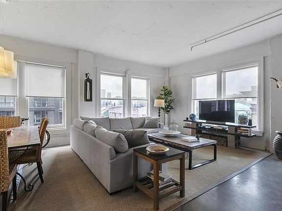 5th image of 909 Lafayette St APT 7