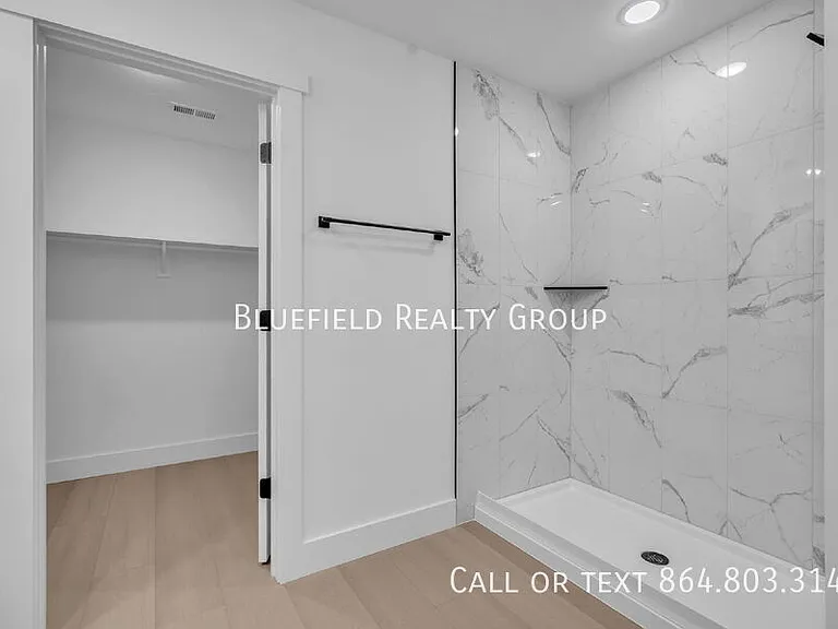 72 Blackstock Rd — Photo 18