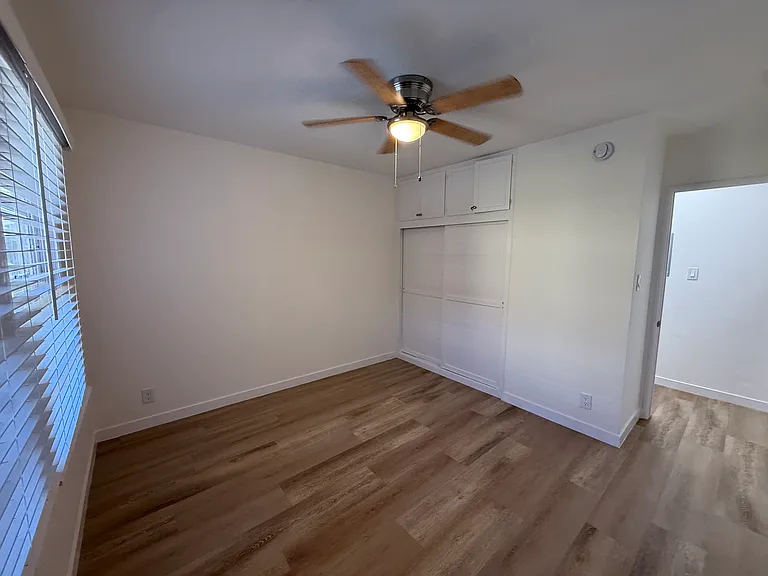 14115 Gilmore St #2 — Photo 8