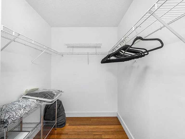 2470 Sandstone Ct — Photo 35