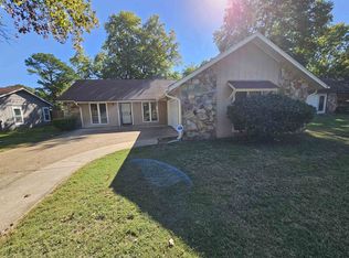 3442 Hallshire Dr, Memphis, TN 38115