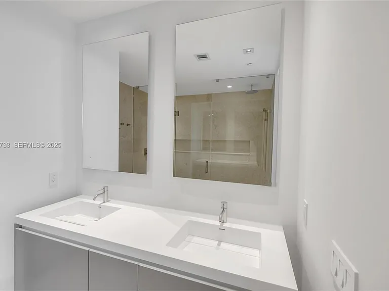 1451 Brickell Ave #4403 — Photo 18