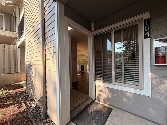 2nd image of 86 Kingsgate Rd Unit F104