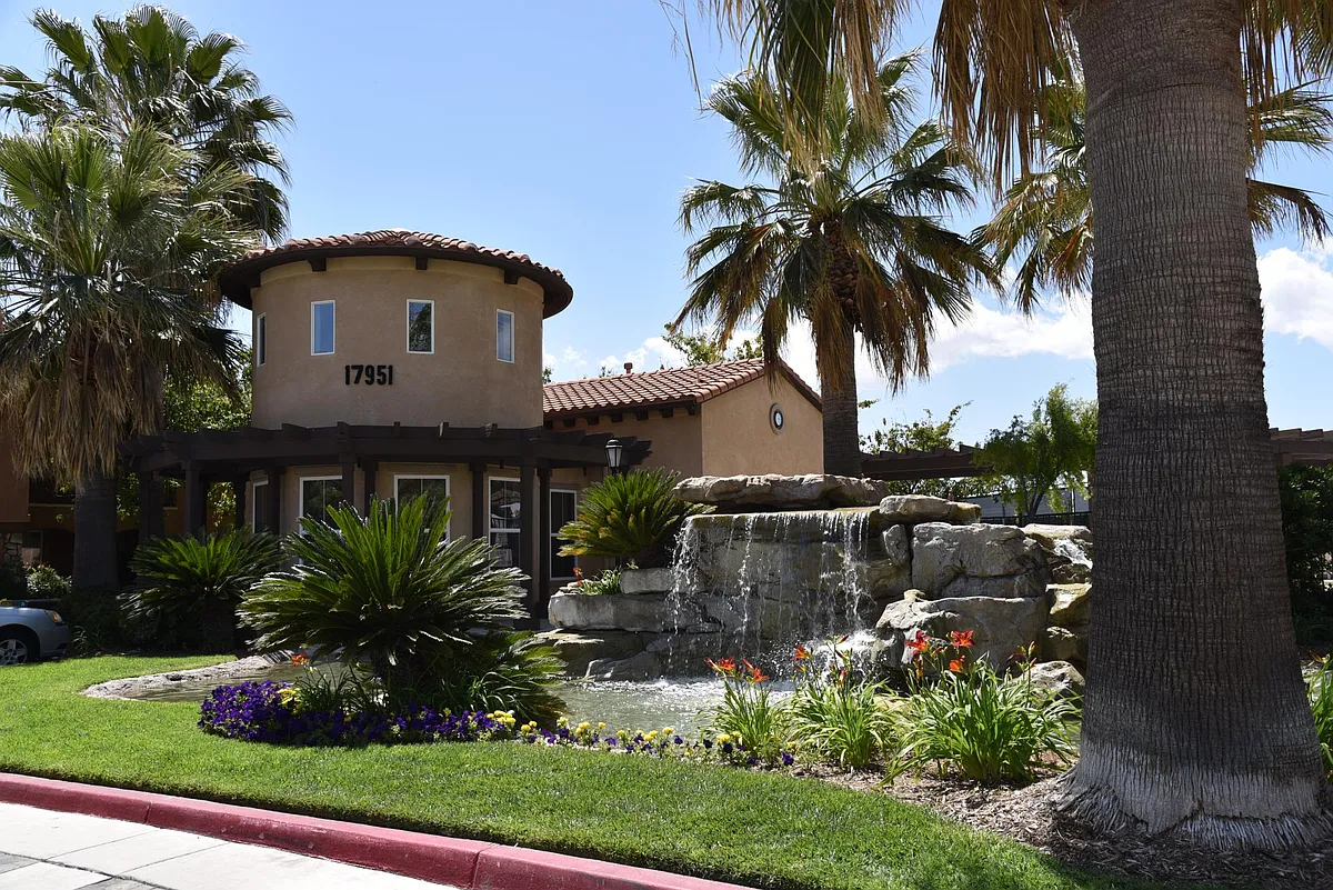 Building Photo - 17947 Lost Canyon Rd #21