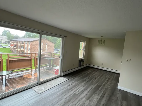 45 Jefferson Rd Unit 1-5, Branford, CT 06405
