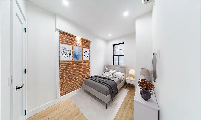 Rented by Platinum Properties | media 11