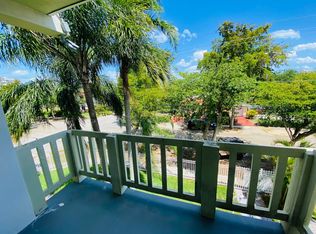 12890 NE 8th Ave APT 305, North Miami, FL 33161