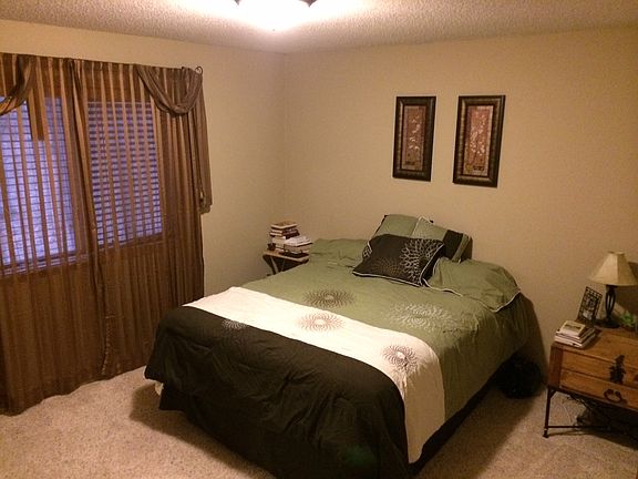 Main Bedroom with Walk-in