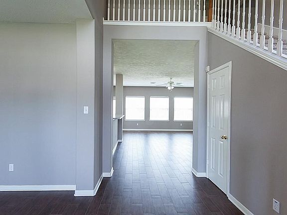 2nd image of 8923 Heron Nest Dr