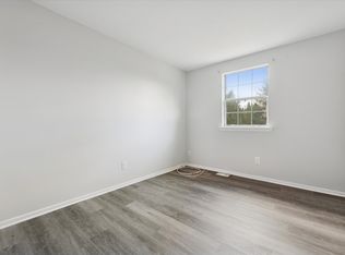 573 Coventry Ln, West Chester, PA 19382