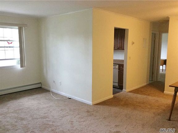 3rd image of 131 Fairharbor Dr