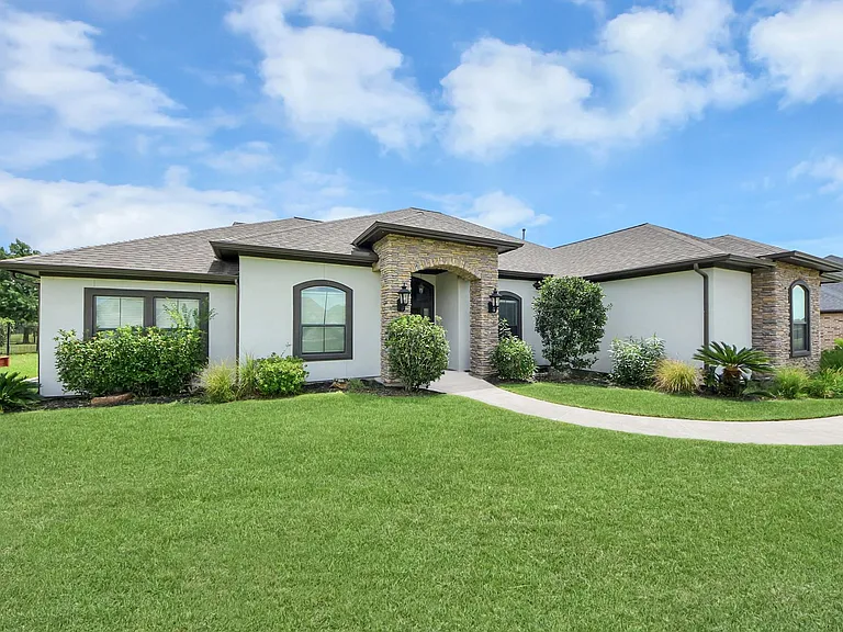 11726 W Grand Pond Dr — Photo 3