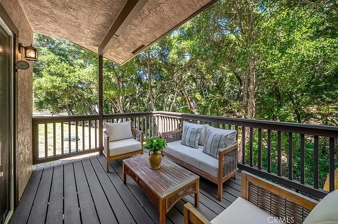 view from main floor deck - other direction