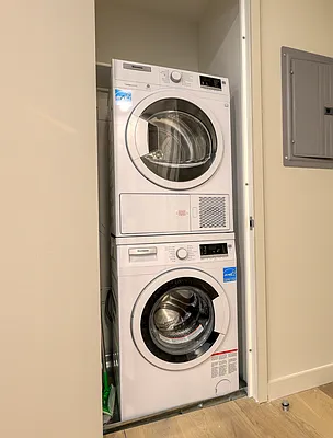 Rented by Sky View Parc Sales LLC | media 13