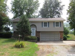 3610 Saint Anthony Rd, Quincy, IL 62305