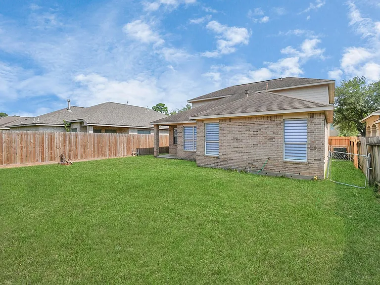 3310 Manor Tree Ln — Photo 7