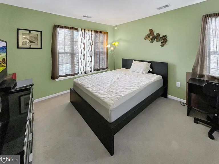 62 Shelley Cir — Photo 14