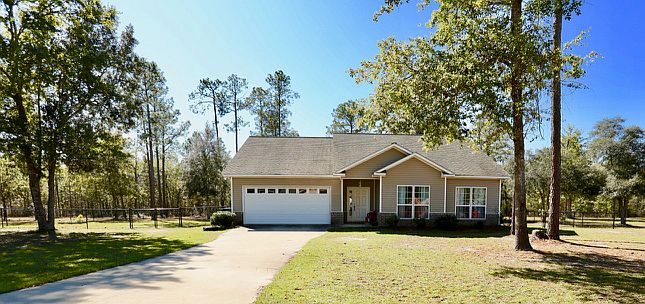 1st image of 302 Taylor Creek Drive NE