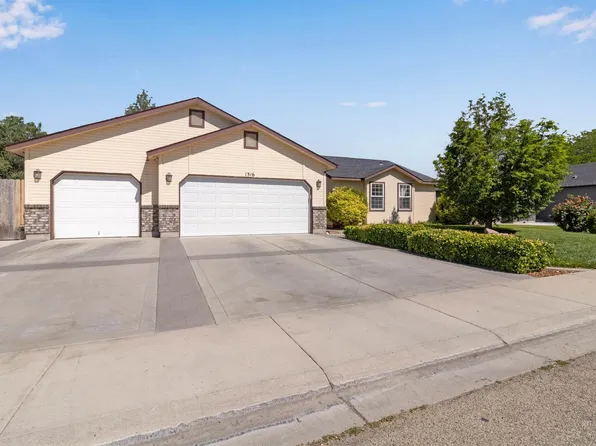 1316 Willow Creek Dr, Nampa, ID 83686