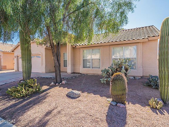 3rd image of 9025 N Clover Way