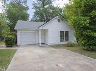 102 Spinnaker Cir, Kingsland, GA 31548