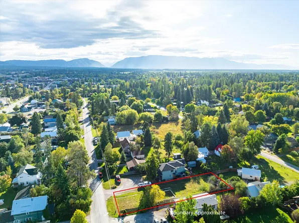 433 3rd St W, Whitefish, MT 59937