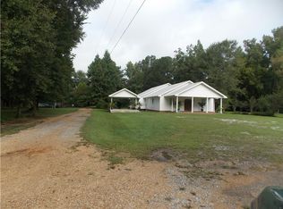 1479 N Main St, Columbia, MS 39429