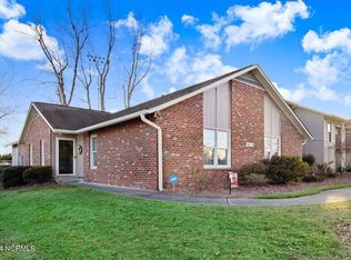 2081 Quail Ridge Rd, Greenville, NC 27858